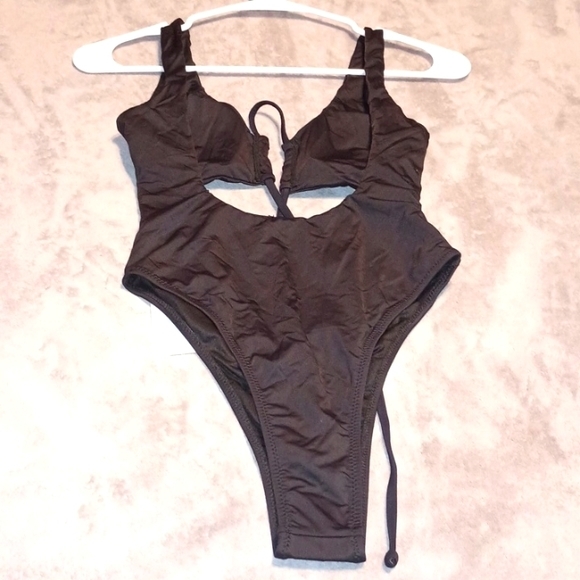 CHYRLL Popular Black One Piece ope front tie Thong Bikini - Picture 2 of 5